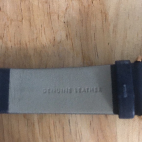 Kate Spade Cheers Fitness Tracker Watch - Picture 5 of 8